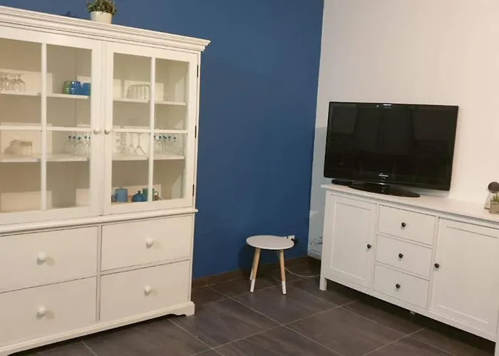 Maison De Plain Pied Avec Jardin *